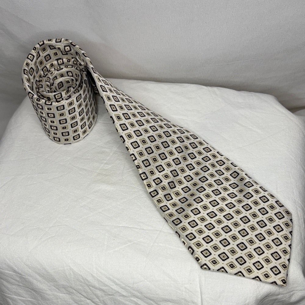 Paul smith Elegant silk Geometric Patterned Tie